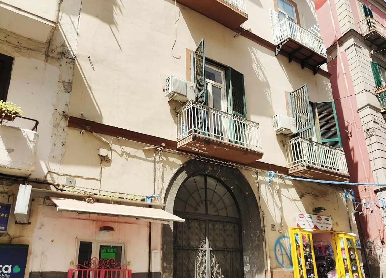 Апартаменты Napoli Felix: Soggiornare Al Centro In Posizione Tranquilla Италия